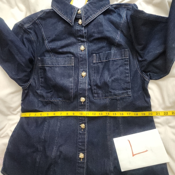 H&M defined-Waist Denim Shirt Gold Buttons- Dark Denim Blue BNWT - Picture 10 of 16